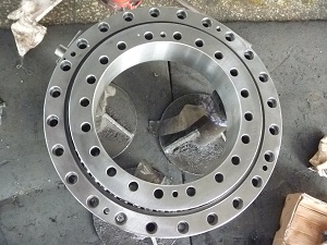 China factory supply XU 161220 crossed roller bearing without gear teeth 1290*1150*56mm