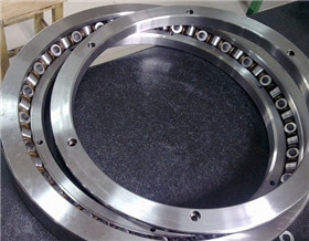 797/1060G2 Slewing Bearing