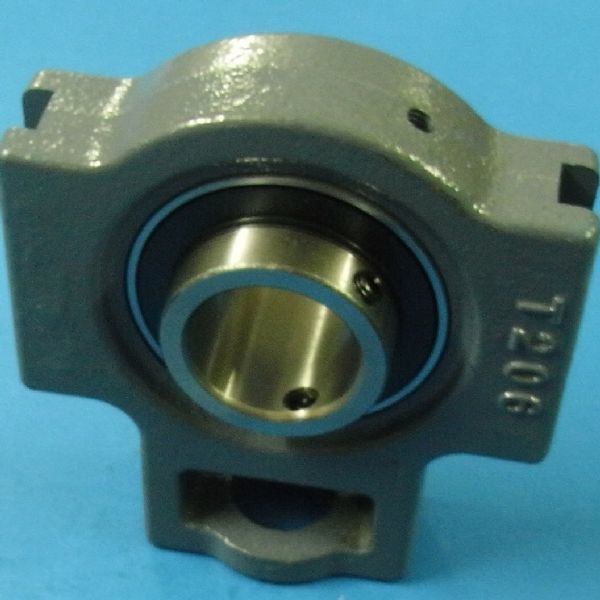 UCT203 bearing 17X89X31mm