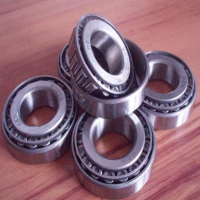 Tapered roller bearings KLM11749-LM11710