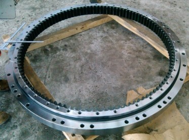 Kobelco SK200-3 bearing